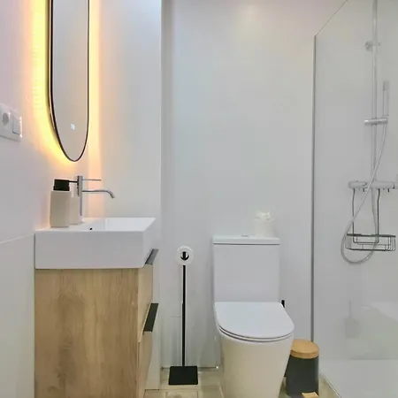 Benya - Renovated With Pool And Ac - Lift, Quiet Area Of Playamar * טורמולינוס