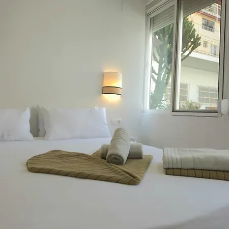 Benya - Renovated With Pool And Ac - Lift, Quiet Area Of Playamar Lägenhet *